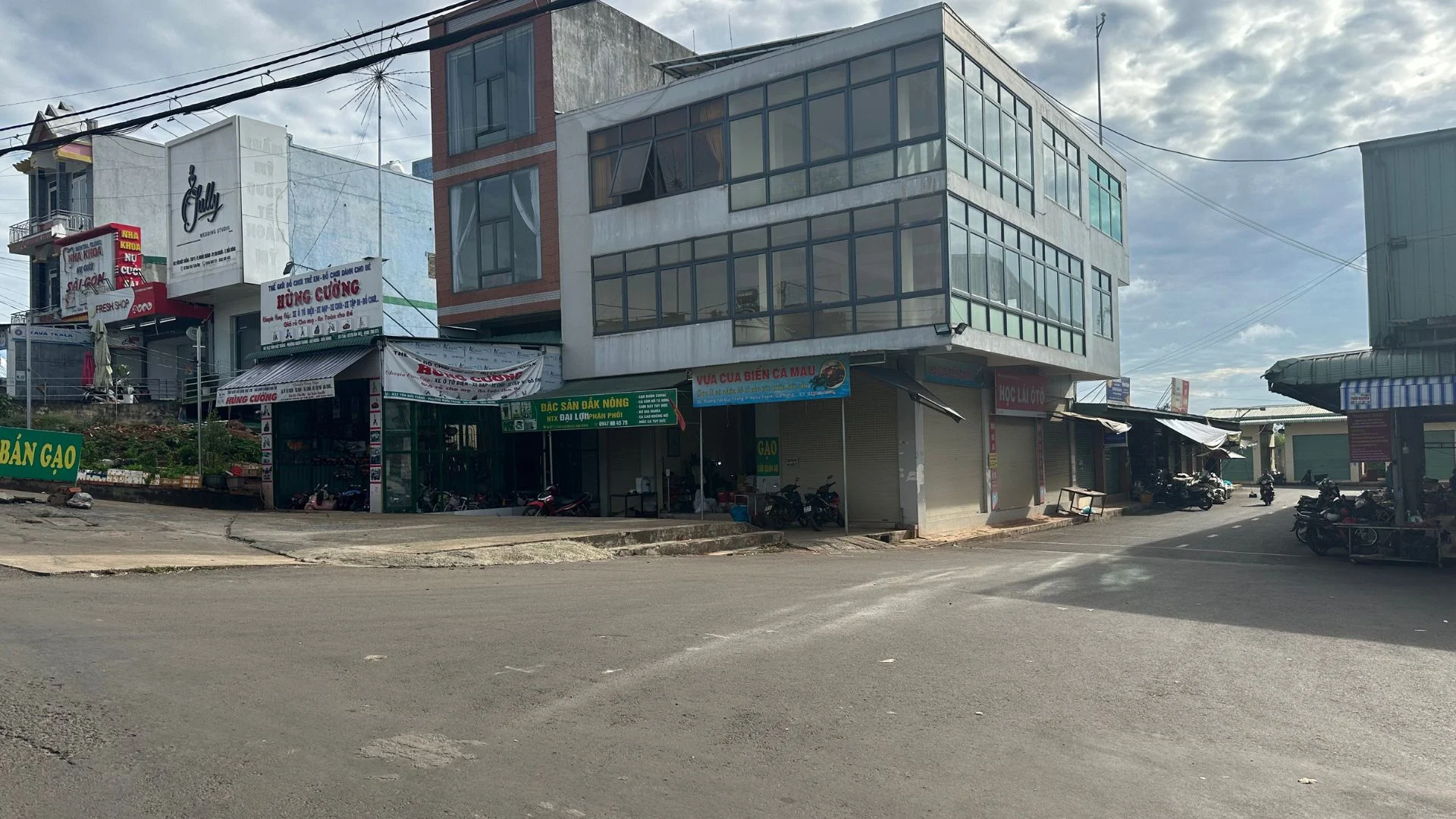 Kiot Chợ Mới Gia Nghĩa 4M x 10M Giá 1 Tỷ 6