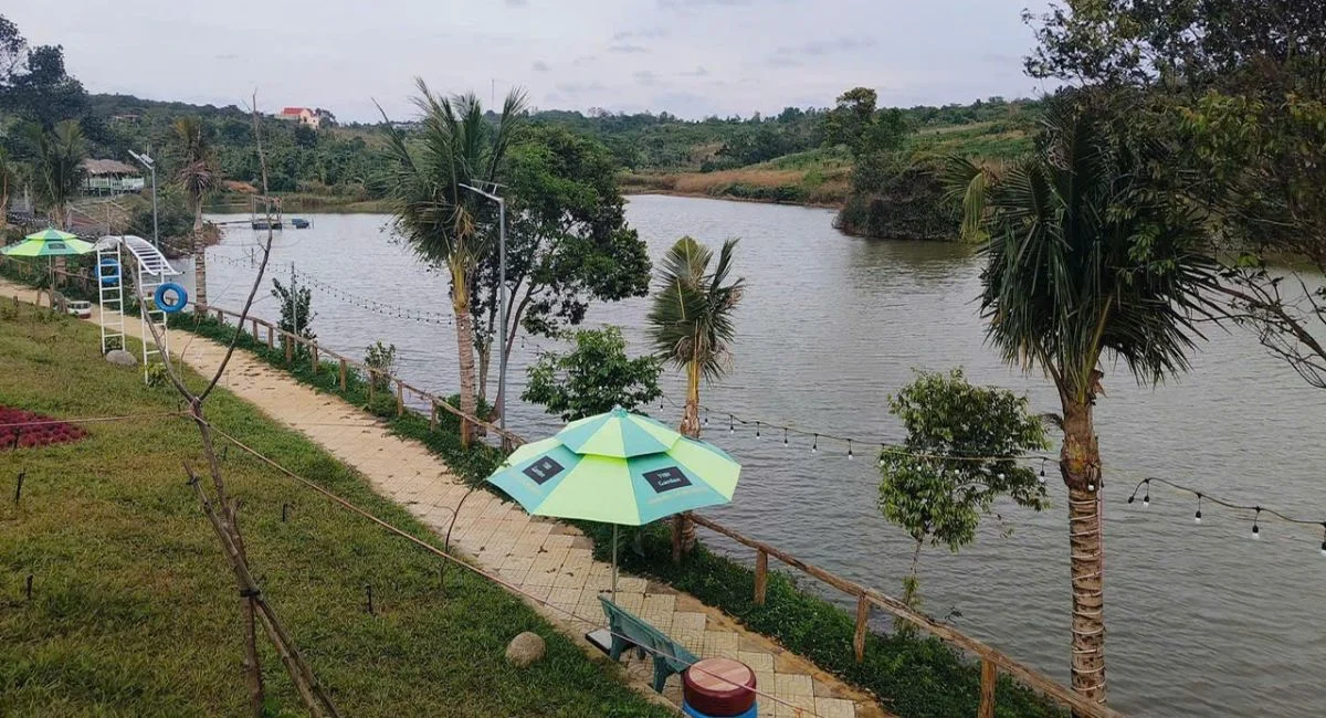 Bán Khu Nghỉ Dưỡng Gia Đình
