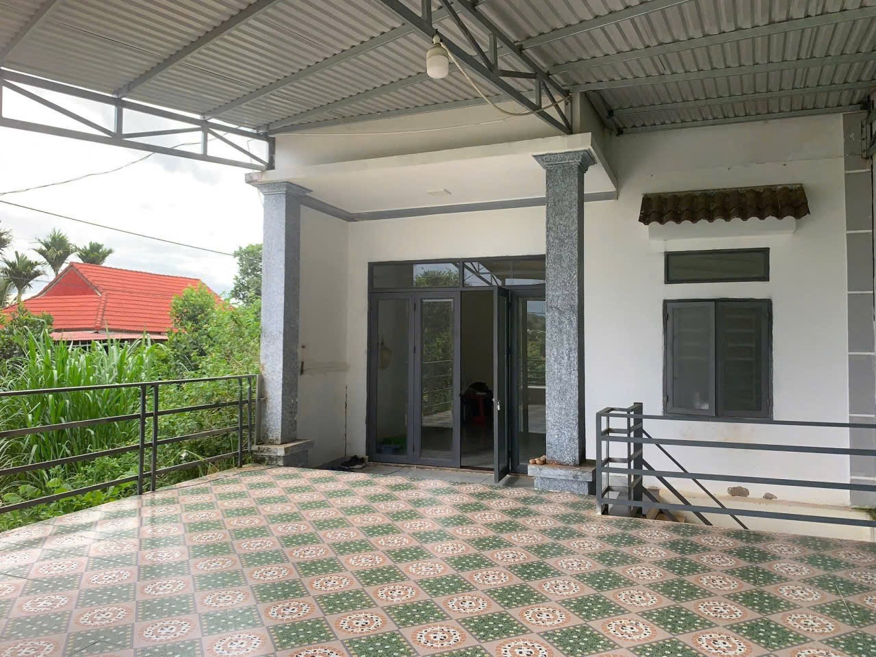NHÀ ĐẸP VIEW HỒ – GIÁ CHỈ 1,7 TỶ